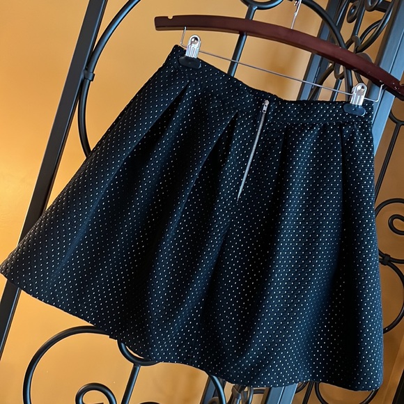 AQUA Black & Gold A-Line Skirt - Picture 2 of 9